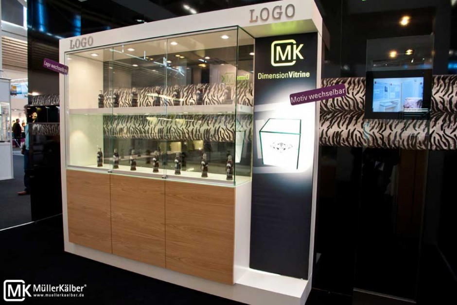 Aus dem Archiv: Vitrinen mit Schiebetüren | MüllerKälber GmbH